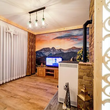 Domki Holiday Tatry Poronin شاليه