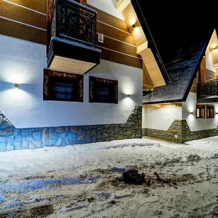 Domki Holiday Tatry Poronin * بورونين